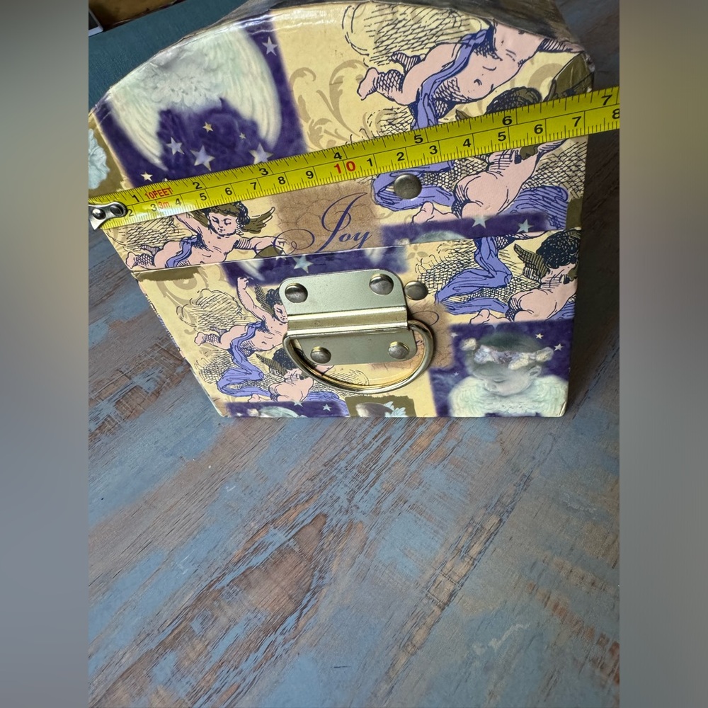 Angel Storage Chest - Picture 8 of 12